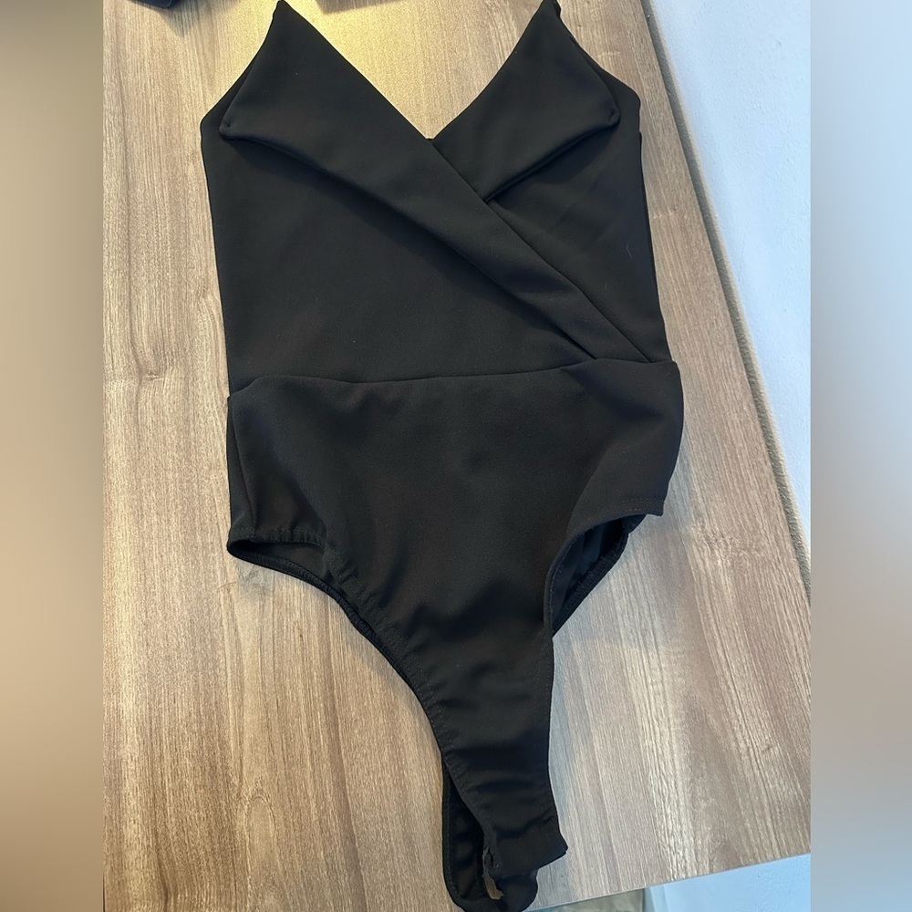 Tuxedo style bodysuit, black tailored top size 2 xs